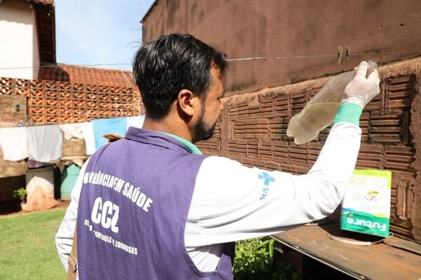 Mesmo com baixa incidência de casos, prefeitura mantém combate a dengue