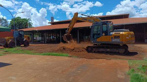 Prefeitura amplia ações de revitalização da Feira Livre Central de Dourados