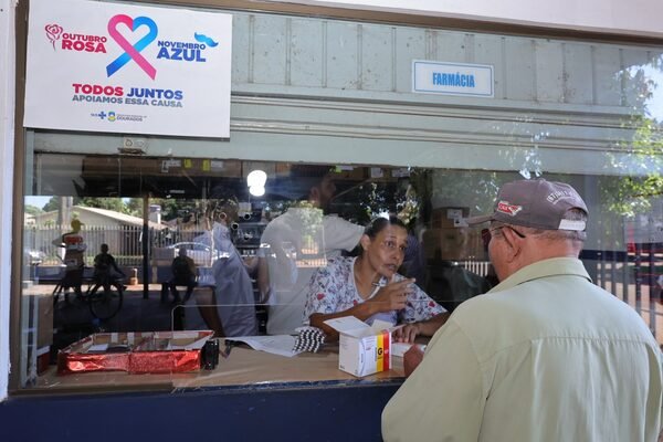 Prefeitura começa a entregar medicamentos controlados em postos de saúde