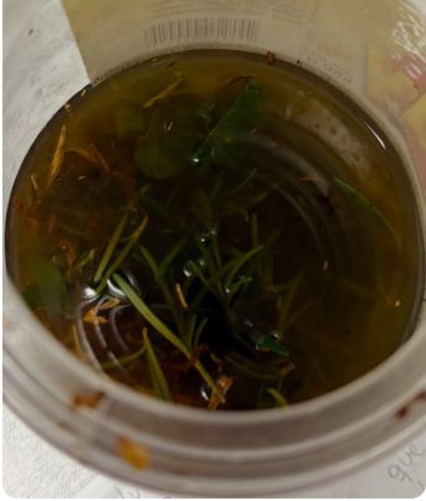 Avó intoxica bebê brasileiro após dar mistura de ervas, maconha e álcool na fronteira
