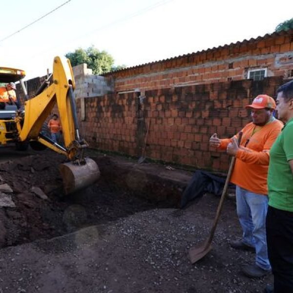 Obra da prefeitura para recuperar trecho da Via Parque deve terminar em 45 dias