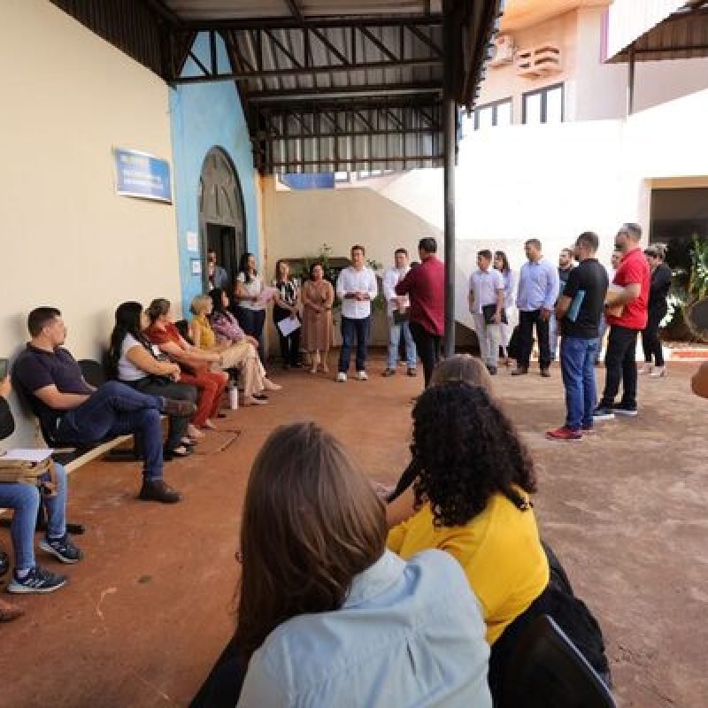 Prefeitura empossa mais 44 profissionais da saúde para reforçar atendimento à população