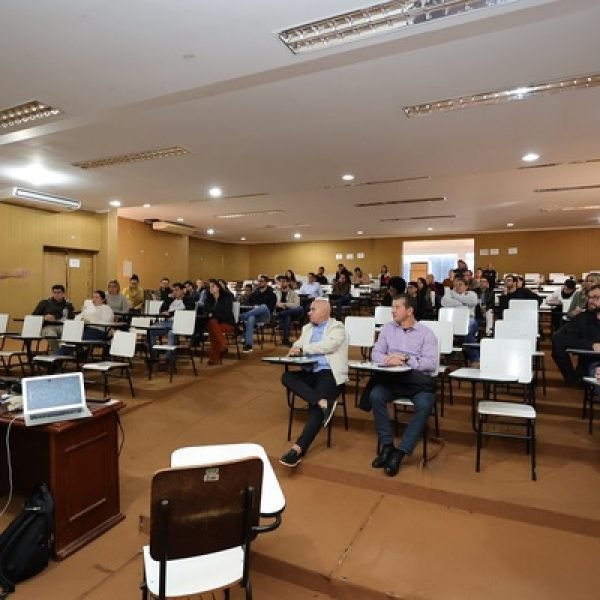 Prefeitura adota plataforma que facilita contratação de pequenos serviços
