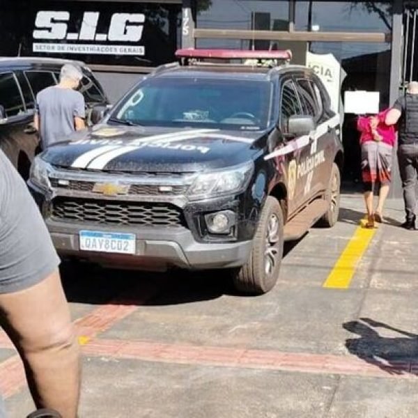 Em guerra de facções, criminoso foi enviado do Paraguai para executar jovem