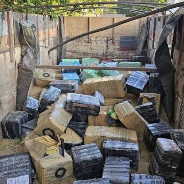 Flagrado com 5t de maconha, motorista diz ter sido sequestrado e levado a cativeiro