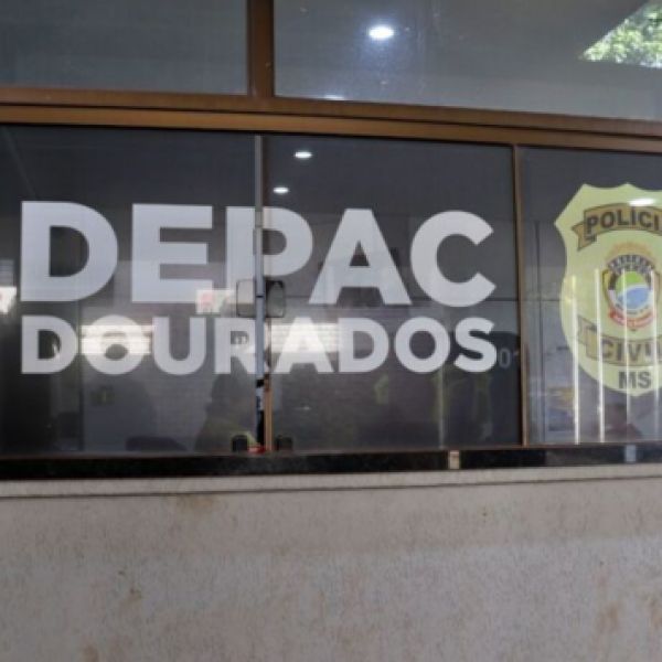 Mulher é presa após descumprir medida protetiva e ir à casa da ex-sogra em Dourados