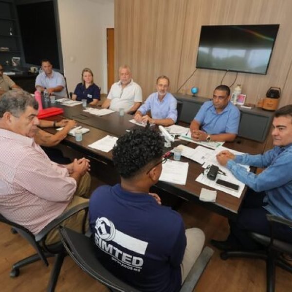 Prefeitura de Dourados inicia diálogo com servidores da Educação