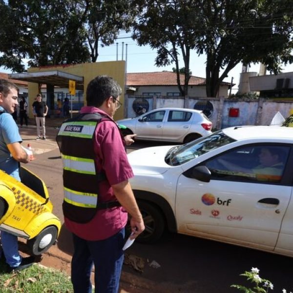 Prefeitura intensifica campanha para construir trânsito mais seguro